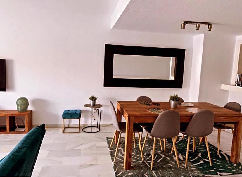 Апартаменты Apartament Марбелья Экстерьер фото