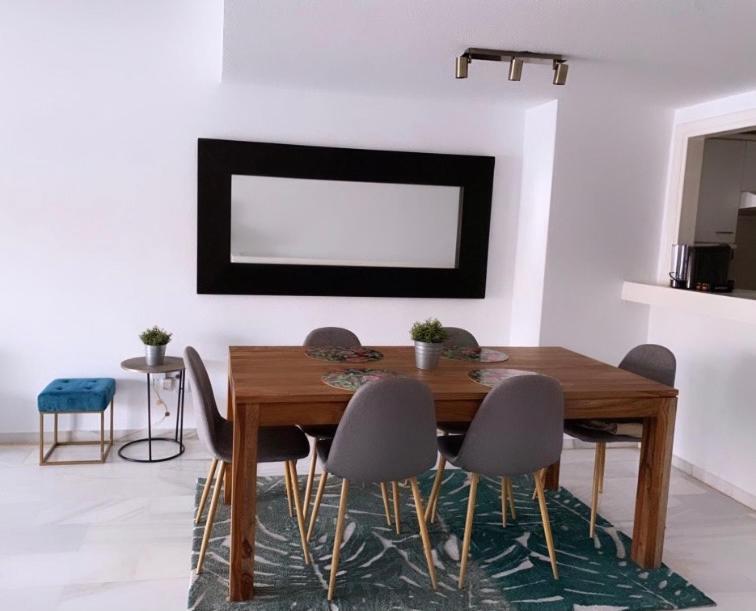 Апартаменты Apartament Марбелья Экстерьер фото